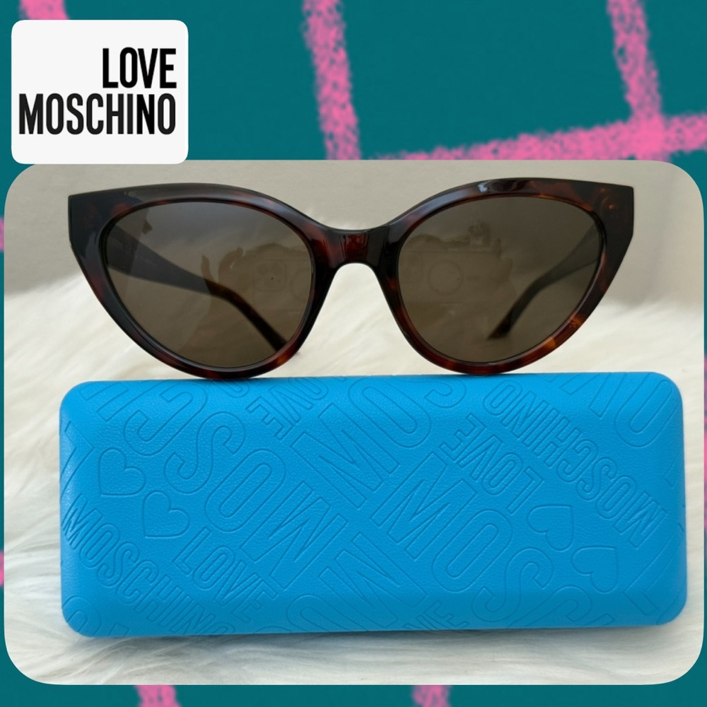 LOVE MOSCHINO Sunglasses Brand New